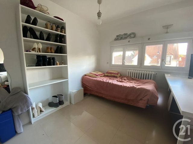 maison à vendre - 7 pièces - 144.11 m2 - GARGES LES GONESSE - 95 - ILE-DE-FRANCE - Century 21 Stalingrad