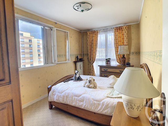 appartement à vendre - 4 pièces - 85.98 m2 - GARGES LES GONESSE - 95 - ILE-DE-FRANCE - Century 21 Stalingrad appartement à vendre - 4 pièces - 85.98 m2 - GARGES LES GONESSE - 95 - ILE-DE-FRANCE - Century 21 Stalingrad