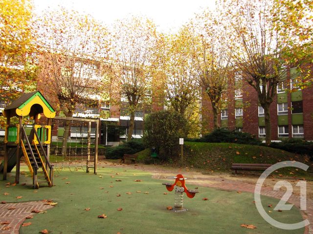 Appartement F4 à vendre - 3 pièces - 77.84 m2 - GARGES LES GONESSE - 95 - ILE-DE-FRANCE - Century 21 Stalingrad