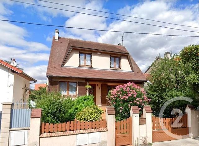Afficher la photo en grand maison à vendre - 5 pièces - 153.0 m2 - STAINS - 93 - ILE-DE-FRANCE - Century 21 Stalingrad