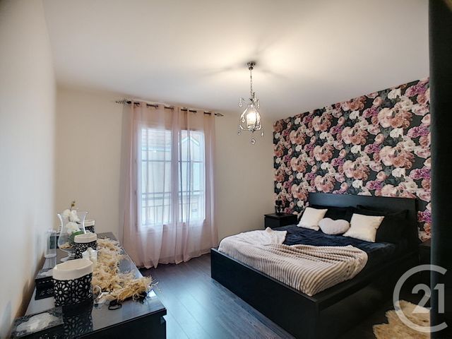 Afficher la photo en grand maison à vendre - 6 pièces - 122.92 m2 - GARGES LES GONESSE - 95 - ILE-DE-FRANCE - Century 21 Stalingrad