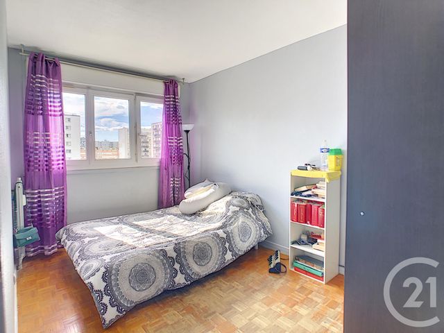 Afficher la photo en grand Appartement F3 à vendre - 3 pièces - 62.21 m2 - GARGES LES GONESSE - 95 - ILE-DE-FRANCE - Century 21 Stalingrad