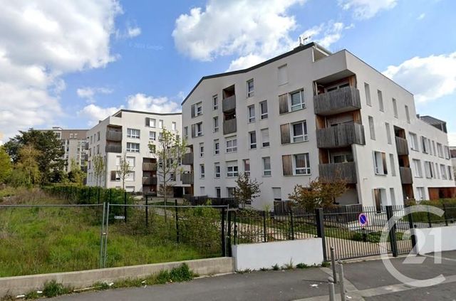 Appartement F4 à vendre - 4 pièces - 75.71 m2 - GARGES LES GONESSE - 95 - ILE-DE-FRANCE - Century 21 Stalingrad