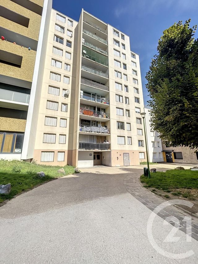 Appartement F3 à vendre - 3 pièces - 68.18 m2 - SARCELLES - 95 - ILE-DE-FRANCE - Century 21 Stalingrad