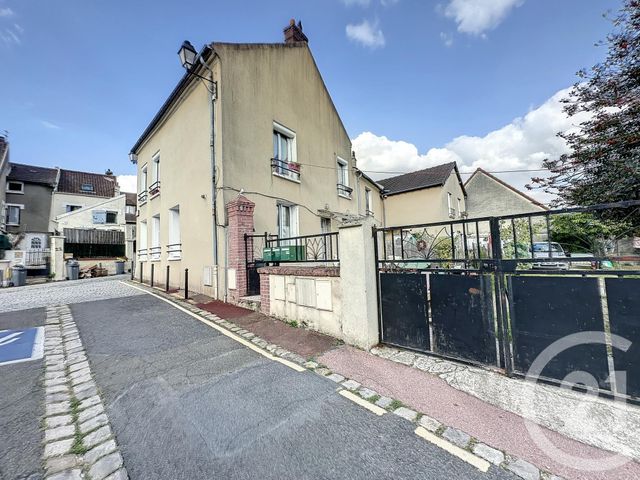 Appartement F2 à vendre - 2 pièces - 40.0 m2 - LOUVRES - 95 - ILE-DE-FRANCE - Century 21 Stalingrad