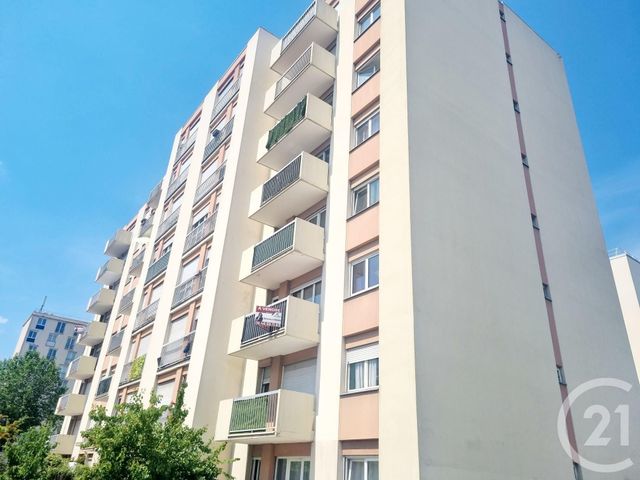 appartement à vendre - 4 pièces - 75.0 m2 - LE BOURGET - 93 - ILE-DE-FRANCE - Century 21 Stalingrad