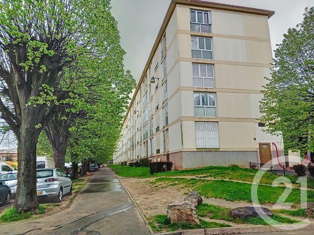 appartement à vendre - 4 pièces - 68.0 m2 - SARCELLES - 95 - ILE-DE-FRANCE - Century 21 Stalingrad