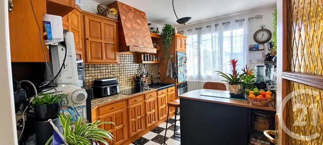 maison à vendre - 7 pièces - 151.0 m2 - GARGES LES GONESSE - 95 - ILE-DE-FRANCE - Century 21 Stalingrad