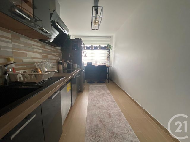 Appartement F4 à vendre - 4 pièces - 80.0 m2 - GARGES LES GONESSE - 95 - ILE-DE-FRANCE - Century 21 Stalingrad