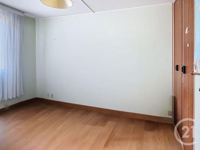 Appartement F5 à vendre - 5 pièces - 97.23 m2 - GARGES LES GONESSE - 95 - ILE-DE-FRANCE - Century 21 Stalingrad