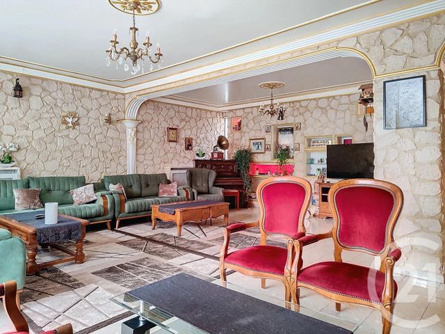 maison à vendre - 7 pièces - 177.61 m2 - GARGES LES GONESSE - 95 - ILE-DE-FRANCE - Century 21 Stalingrad