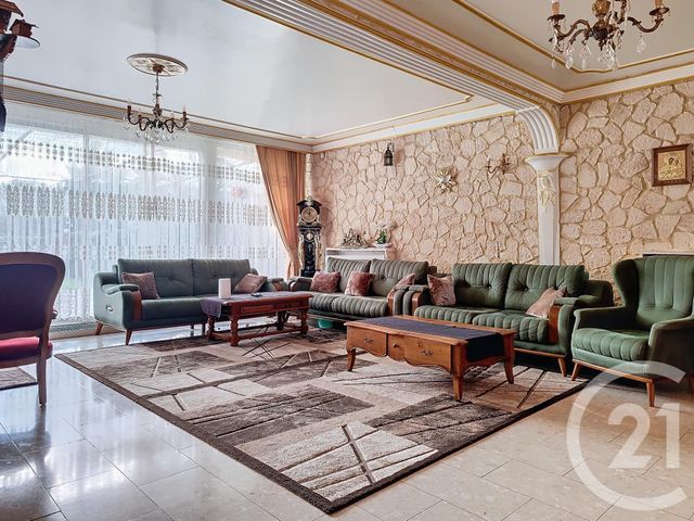 maison à vendre - 7 pièces - 177.61 m2 - GARGES LES GONESSE - 95 - ILE-DE-FRANCE - Century 21 Stalingrad