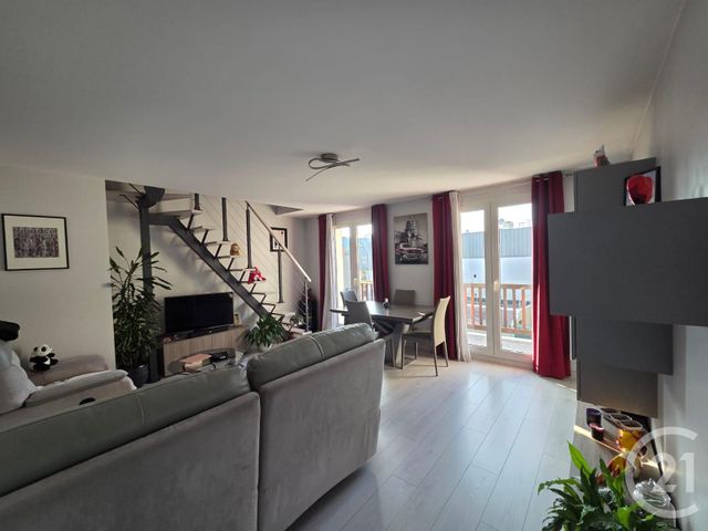 Appartement F4 à vendre - 4 pièces - 78.64 m2 - GARGES LES GONESSE - 95 - ILE-DE-FRANCE - Century 21 Stalingrad