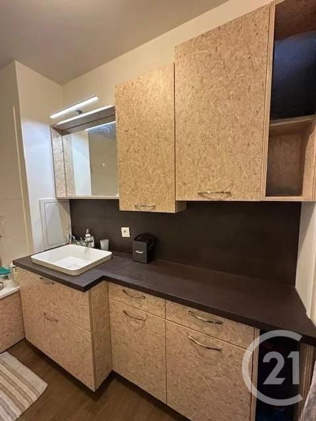 Appartement F3 à vendre - 3 pièces - 61.0 m2 - GARGES LES GONESSE - 95 - ILE-DE-FRANCE - Century 21 Stalingrad