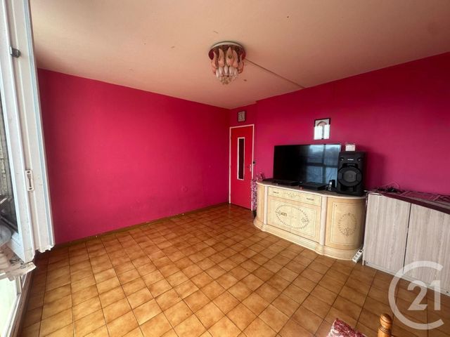 Appartement F4 à vendre - 4 pièces - 63.22 m2 - GARGES LES GONESSE - 95 - ILE-DE-FRANCE - Century 21 Stalingrad