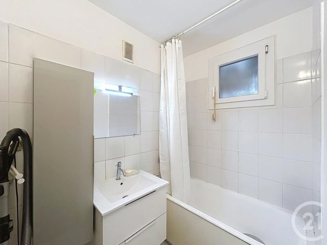 Appartement F3 à vendre - 3 pièces - 50.54 m2 - GARGES LES GONESSE - 95 - ILE-DE-FRANCE - Century 21 Stalingrad