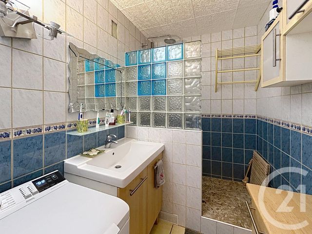 Appartement F4 à vendre - 4 pièces - 91.95 m2 - GARGES LES GONESSE - 95 - ILE-DE-FRANCE - Century 21 Stalingrad