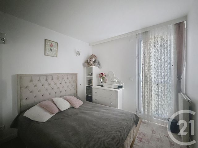 Appartement à vendre - 5 pièces - 90.57 m2 - GARGES LES GONESSE - 95 - ILE-DE-FRANCE - Century 21 Stalingrad