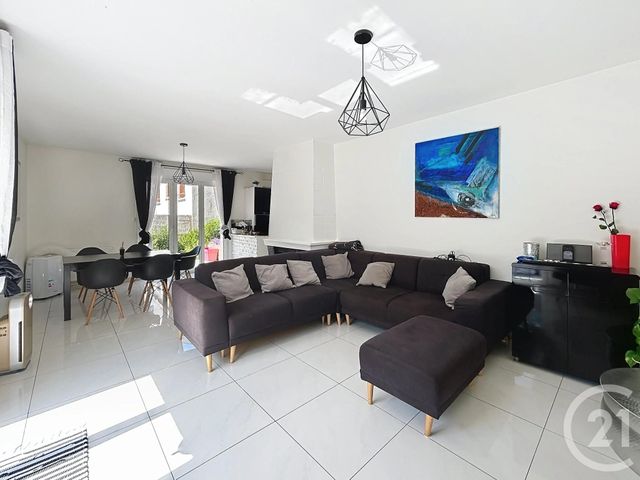 Afficher la photo en grand maison à vendre - 6 pièces - 148.72 m2 - GARGES LES GONESSE - 95 - ILE-DE-FRANCE - Century 21 Stalingrad