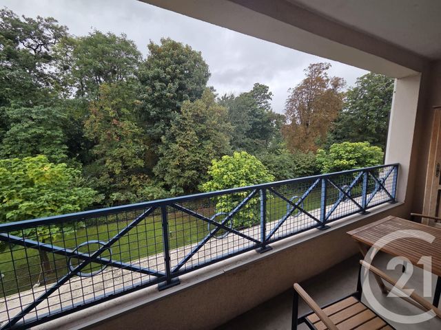 Appartement à vendre - 5 pièces - 103.78 m2 - GARGES LES GONESSE - 95 - ILE-DE-FRANCE - Century 21 Stalingrad