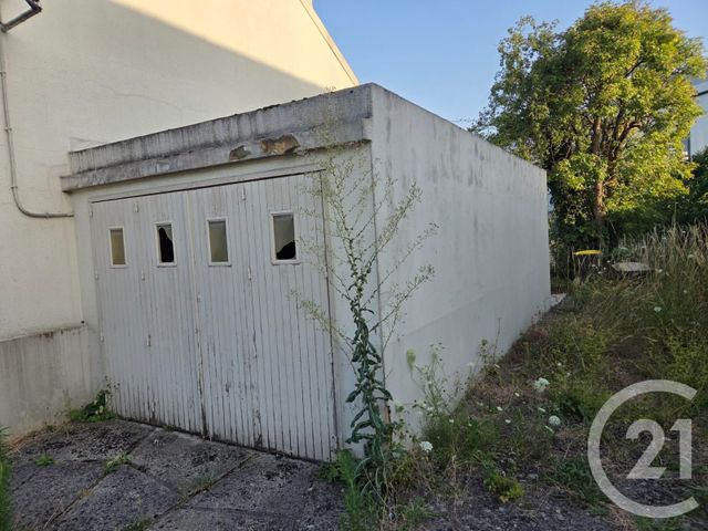 maison à vendre - 5 pièces - 85.62 m2 - PIERREFITTE SUR SEINE - 93 - ILE-DE-FRANCE - Century 21 Stalingrad