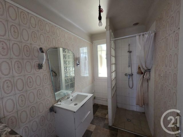 maison à vendre - 5 pièces - 85.62 m2 - PIERREFITTE SUR SEINE - 93 - ILE-DE-FRANCE - Century 21 Stalingrad