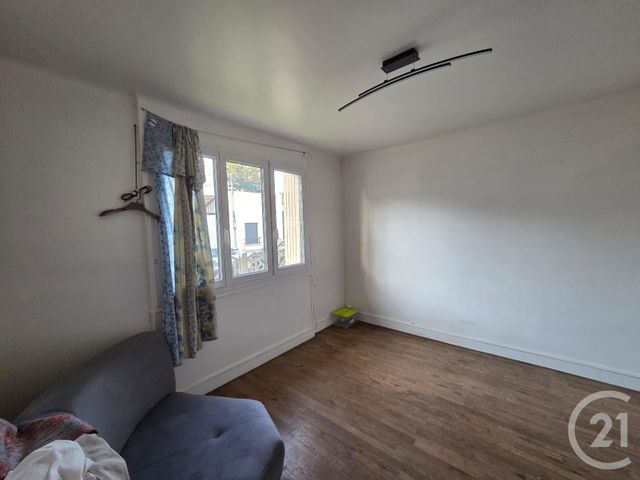 maison à vendre - 5 pièces - 85.62 m2 - PIERREFITTE SUR SEINE - 93 - ILE-DE-FRANCE - Century 21 Stalingrad