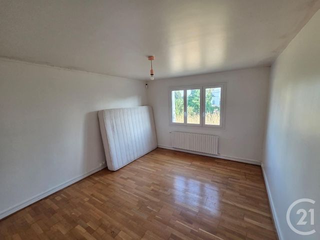 maison à vendre - 5 pièces - 85.62 m2 - PIERREFITTE SUR SEINE - 93 - ILE-DE-FRANCE - Century 21 Stalingrad