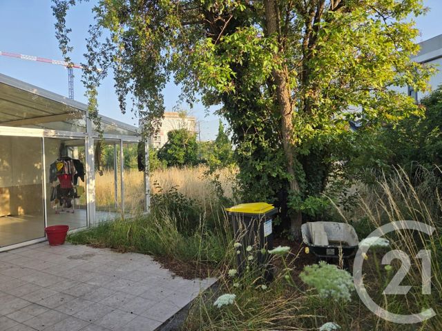 maison à vendre - 5 pièces - 85.62 m2 - PIERREFITTE SUR SEINE - 93 - ILE-DE-FRANCE - Century 21 Stalingrad