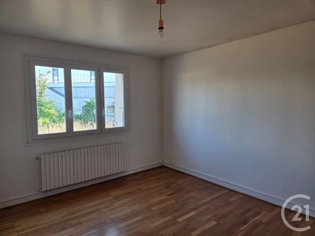 maison à vendre - 5 pièces - 85.62 m2 - PIERREFITTE SUR SEINE - 93 - ILE-DE-FRANCE - Century 21 Stalingrad