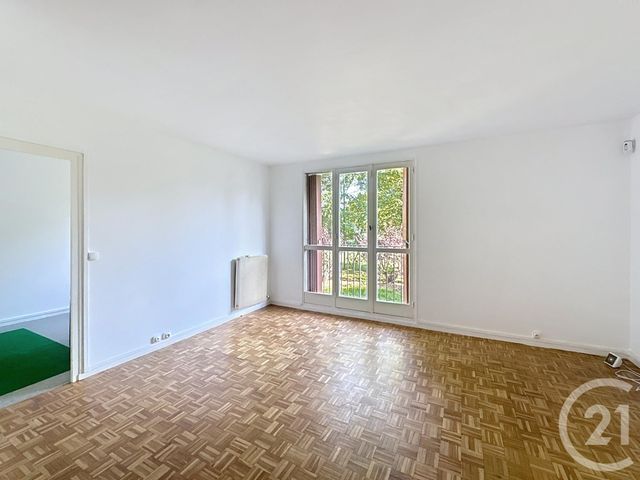 Appartement à vendre - 2 pièces - 46.14 m2 - GARGES LES GONESSE - 95 - ILE-DE-FRANCE - Century 21 Stalingrad