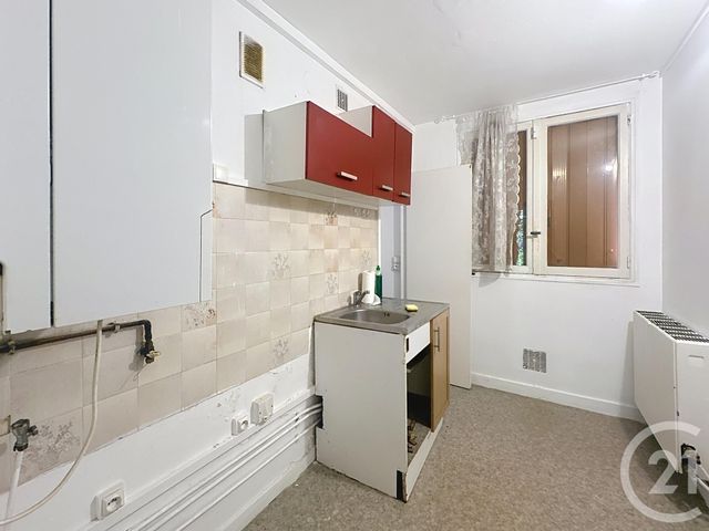 Appartement à vendre - 2 pièces - 46.14 m2 - GARGES LES GONESSE - 95 - ILE-DE-FRANCE - Century 21 Stalingrad