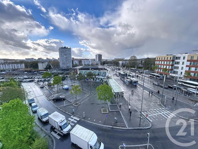 Appartement F5 à vendre - 5 pièces - 79.57 m2 - GARGES LES GONESSE - 95 - ILE-DE-FRANCE - Century 21 Stalingrad