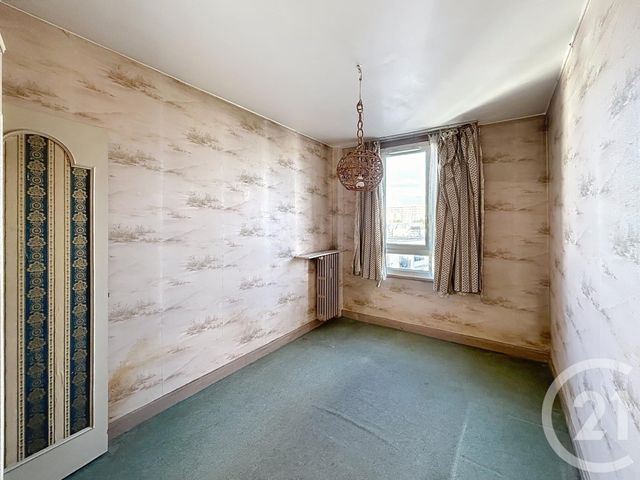 Appartement F5 à vendre - 5 pièces - 79.57 m2 - GARGES LES GONESSE - 95 - ILE-DE-FRANCE - Century 21 Stalingrad