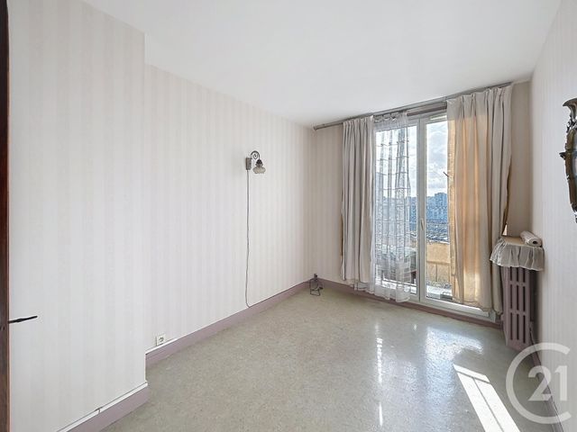 Appartement F5 à vendre - 5 pièces - 79.57 m2 - GARGES LES GONESSE - 95 - ILE-DE-FRANCE - Century 21 Stalingrad