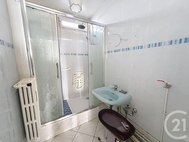 Appartement F5 à vendre - 5 pièces - 79.57 m2 - GARGES LES GONESSE - 95 - ILE-DE-FRANCE - Century 21 Stalingrad