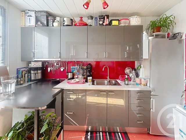 Appartement F2 à vendre - 2 pièces - 43.38 m2 - GARGES LES GONESSE - 95 - ILE-DE-FRANCE - Century 21 Stalingrad