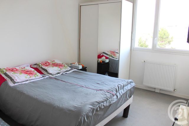 Appartement F4 à vendre - 4 pièces - 74.15 m2 - GARGES LES GONESSE - 95 - ILE-DE-FRANCE - Century 21 Stalingrad