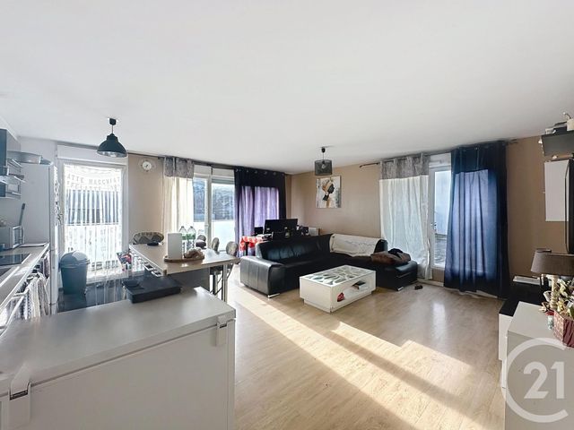 Appartement à vendre - 4 pièces - 81.68 m2 - GARGES LES GONESSE - 95 - ILE-DE-FRANCE - Century 21 Stalingrad