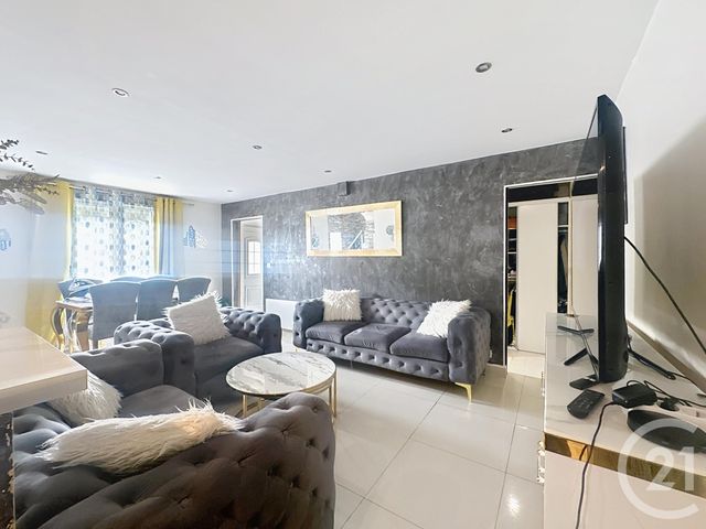 maison à vendre - 6 pièces - 122.64 m2 - GARGES LES GONESSE - 95 - ILE-DE-FRANCE - Century 21 Stalingrad