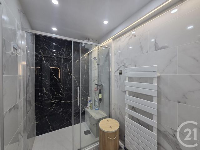 Appartement F4 à vendre - 4 pièces - 89.0 m2 - GARGES LES GONESSE - 95 - ILE-DE-FRANCE - Century 21 Stalingrad