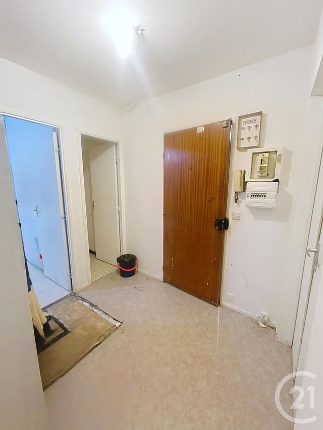 Appartement F2 à vendre - 2 pièces - 50.42 m2 - GARGES LES GONESSE - 95 - ILE-DE-FRANCE - Century 21 Stalingrad