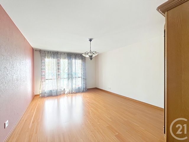 Appartement F2 à vendre - 2 pièces - 51.85 m2 - GARGES LES GONESSE - 95 - ILE-DE-FRANCE - Century 21 Stalingrad