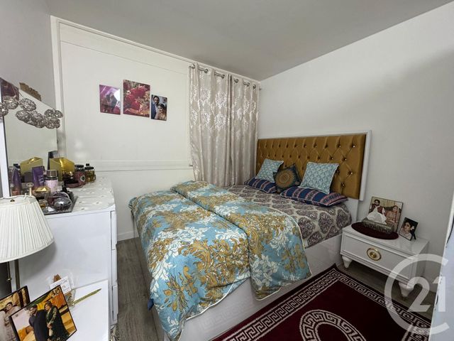 Appartement F5 à vendre - 5 pièces - 85.47 m2 - GARGES LES GONESSE - 95 - ILE-DE-FRANCE - Century 21 Stalingrad