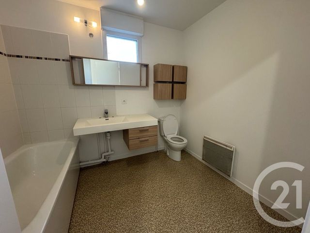 Appartement F3 à vendre - 3 pièces - 50.01 m2 - PIERREFITTE SUR SEINE - 93 - ILE-DE-FRANCE - Century 21 Stalingrad