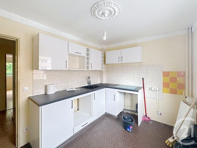 Appartement F2 à vendre - 2 pièces - 52.3 m2 - GARGES LES GONESSE - 95 - ILE-DE-FRANCE - Century 21 Stalingrad