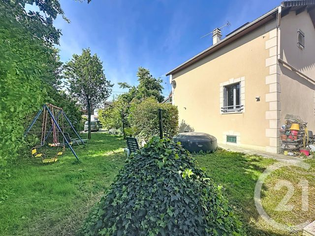 maison à vendre - 4 pièces - 92.65 m2 - GARGES LES GONESSE - 95 - ILE-DE-FRANCE - Century 21 Stalingrad