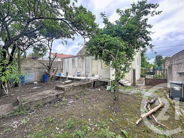 maison à vendre - 5 pièces - 89.93 m2 - GARGES LES GONESSE - 95 - ILE-DE-FRANCE - Century 21 Stalingrad