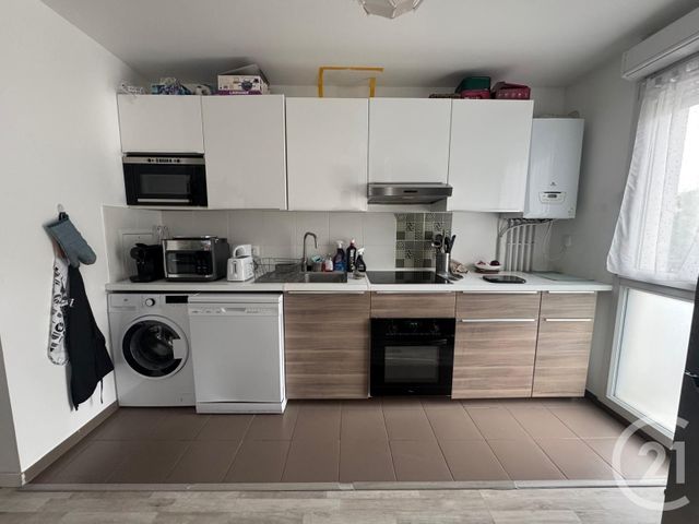 Appartement F2 à vendre - 2 pièces - 38.3 m2 - DUGNY - 93 - ILE-DE-FRANCE - Century 21 Stalingrad