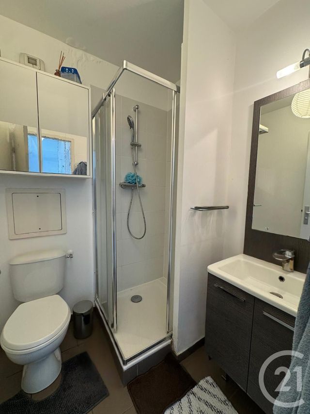 Appartement F2 à vendre - 2 pièces - 38.3 m2 - DUGNY - 93 - ILE-DE-FRANCE - Century 21 Stalingrad
